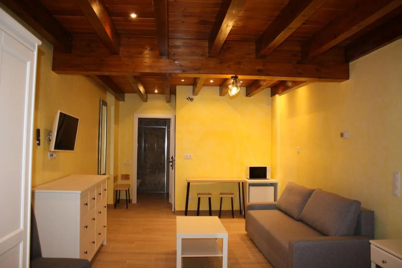 Homestay Casa Peque Apartment Laguardia